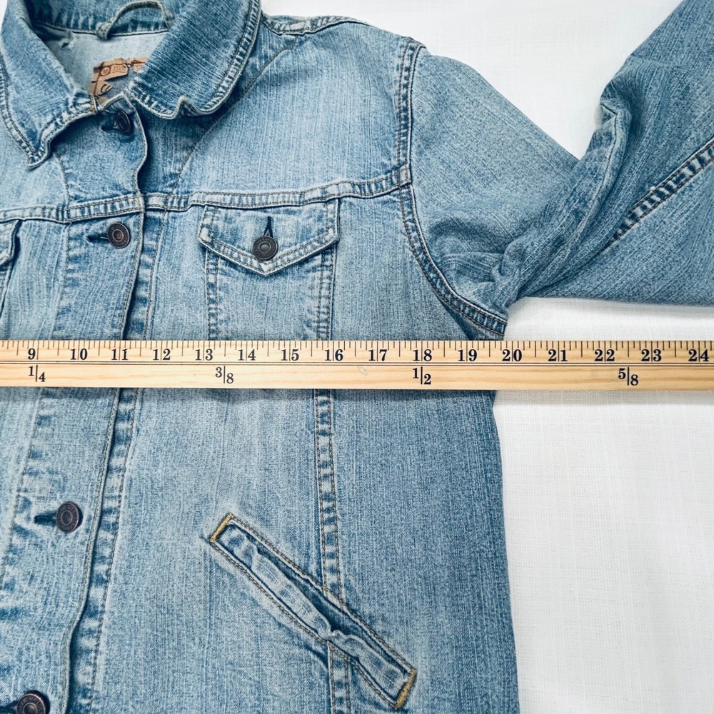 Levi Strauss Signature Jean Jacket Womens L Light Wash Denim Trucker Distress - Picture 8 of 16